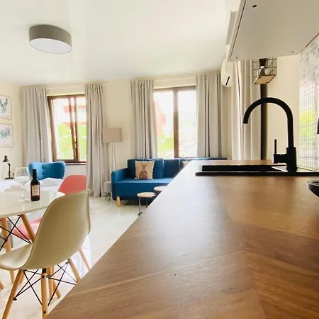 Apartello Artur - Modern - * סבטי ולאס